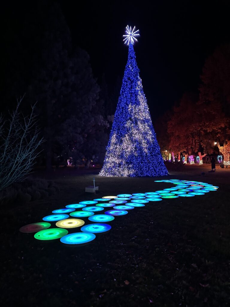 Garden of Lights „Piękna i Bestia”