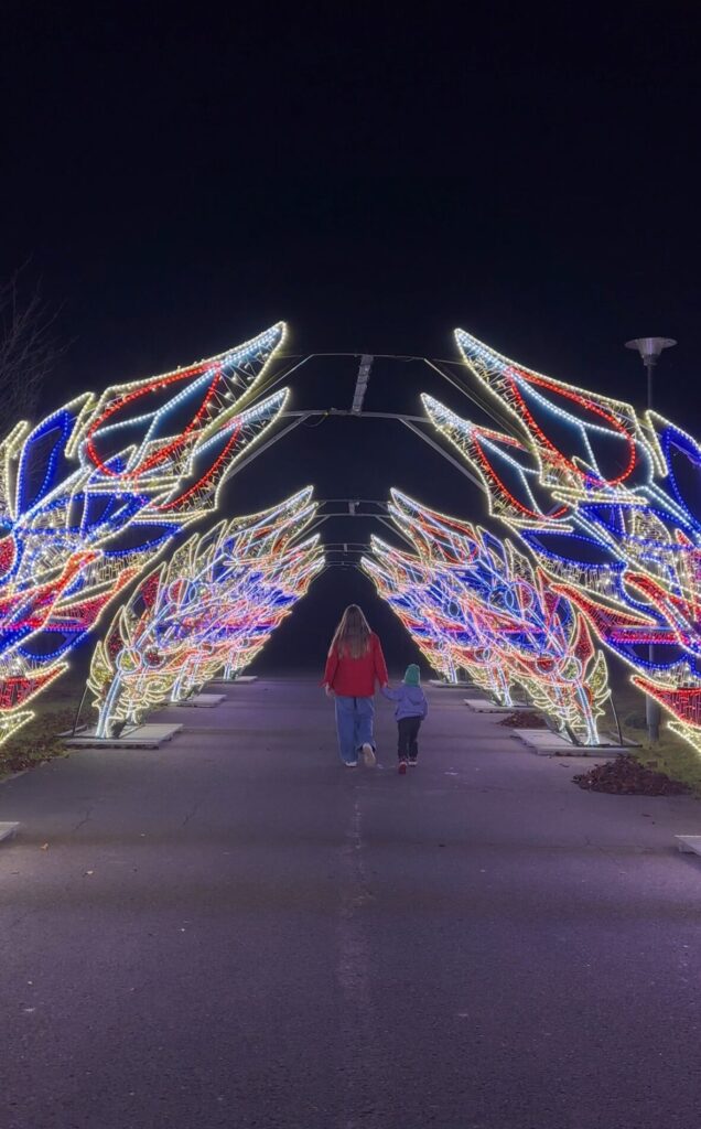 Garden of Lights „Piękna i Bestia”